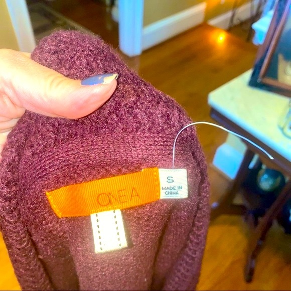 One A Toggle closure duster sweater vest - Picture 5 of 7